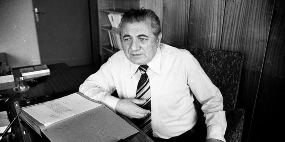 Haftanın Şiiri Cahit Külebi’den