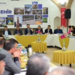 Başkan Özel Muhtarlarla Buluştu