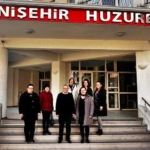 CHP’li kadınlar huzurevini ziyaret etti