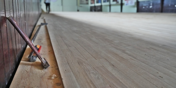 Spor Salonu’nun Zemini Değişiyor